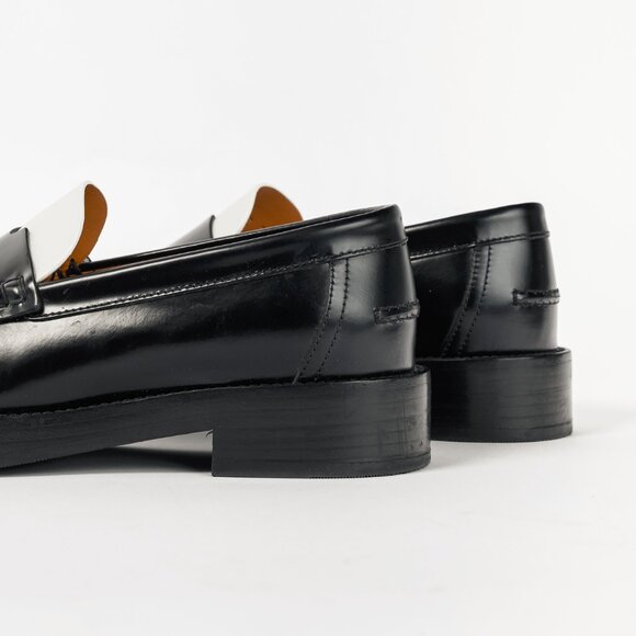 Hermes Hour Noir & Blanc Glazed Calfskin "H" Loafers - Picture 9 of 12